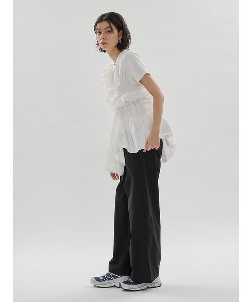 emmi(エミ)の「フリルアシンメトリーカットソー(Tシャツ/カットソー・レディース・シルバー/オフホワイト/ブラック・F)」の16枚目の写真