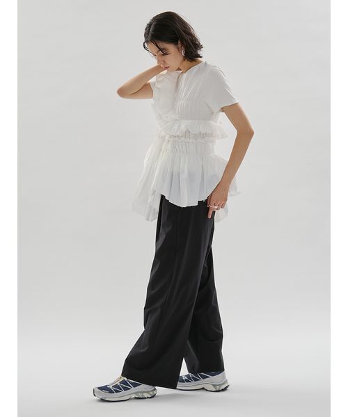 emmi(エミ)の「フリルアシンメトリーカットソー(Tシャツ/カットソー・レディース・シルバー/オフホワイト/ブラック・F)」の17枚目の写真