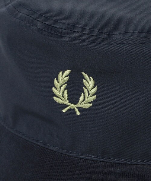 FRED PERRY（フレッドペリー）の「【別注】FRED PERRY / Bucket Hat（ハット・メンズ・ネイビー/ブラック・M/XL）」の13枚目の写真