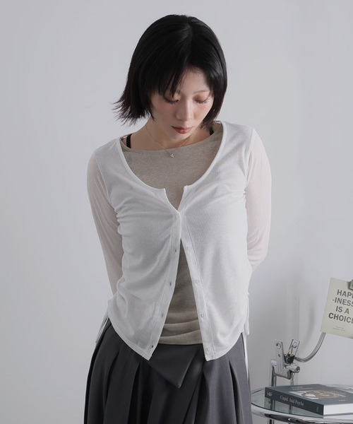 Ulysses(ユリシス)の「フェイクレイヤードカーデトップス(Tシャツ/カットソー・レディース・アイボリー/ブラック/オフホワイト・M)」の12枚目の写真