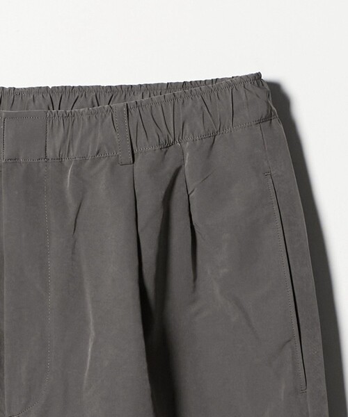 BEAUTY&YOUTH UNITED ARROWS(ビューティーアンドユースユナイテッドアローズ)の「PERTEX ワイド 2P イージーパンツ NO.9(その他パンツ・メンズ・ダークグレー/ブラック・L/M/S/XL)」の4枚目の写真
