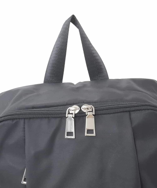 MK MICHEL KLEIN（エムケーミッシェルクラン）の「[撥水]フロントタックコンパクトリュック（バックパック/リュック・レディース・ライトベージュ/グレー/ブラック・00）」の11枚目の写真