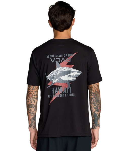 RVCA(ルーカ)の「RVCA メンズ TIGER SHARK SS Tシャツ 【2026年春夏モデル】(Tシャツ/カットソー・メンズ・ブラック/グリーン系その他・X-LARGE/LARGE/MEDIUM/SMALL)」の1枚目の写真