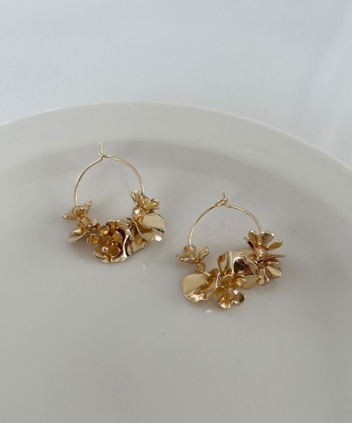 セール】メタル フラワー ボリューム フープ ピアス（ピアス（両耳用