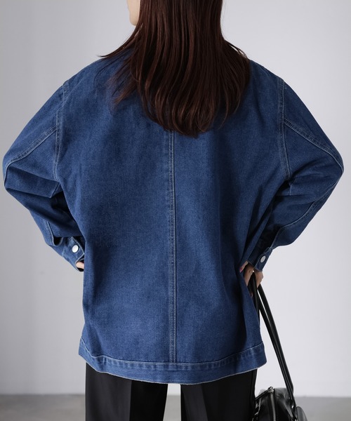 Riberry（リベリー）の「襟配色デニムジャケット（デニムジャケット・レディース・インディゴブルー/サックスブルー・FREE）」の17枚目の写真