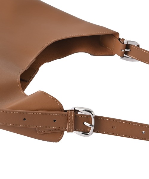 STYLE DELI（スタイルデリ）の「【DELI by】アーキテクトフォルムリアルレザーバケットバッグ（ショルダーバッグ・レディース・ブラウン/ブラック/ライトブラウン・FREE）」の18枚目の写真