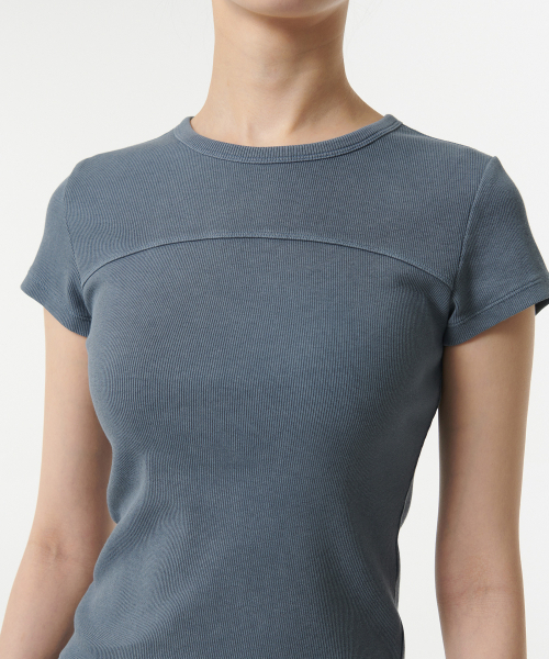 MUSINSA STANDARD WOMAN（ムシンサスタンダードウーマン）の「ウィメンズリブドピグメントスリムTシャツ[ピーコックブルー]（Tシャツ/カットソー・レディース・その他・X-SMALL/MEDIUM/SMALL/X-LARGE/LARGE）」の5枚目の写真