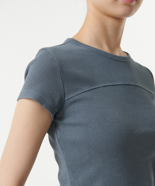 MUSINSA STANDARD WOMAN（ムシンサスタンダードウーマン）の「ウィメンズリブドピグメントスリムTシャツ[ピーコックブルー]（Tシャツ/カットソー・レディース・その他・X-SMALL/MEDIUM/SMALL/X-LARGE/LARGE）」の6枚目の写真