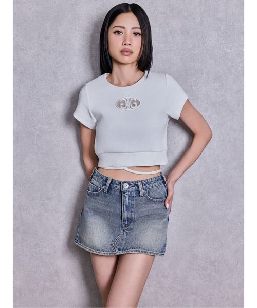 GYDA(ジェイダ)の「2WAY Symmetry GYDAクロスショートトップス(Tシャツ/カットソー・レディース・ブラック/オフホワイト・FREE)」の17枚目の写真