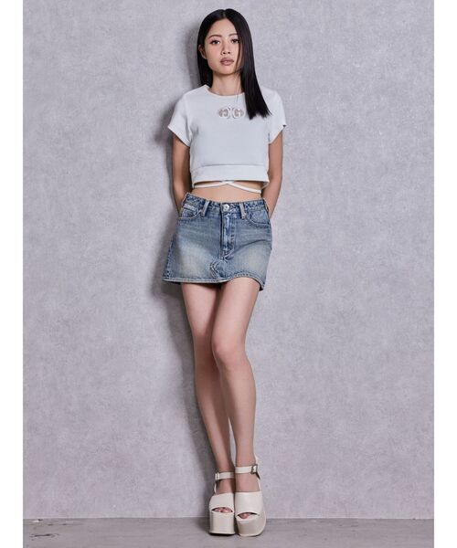GYDA(ジェイダ)の「2WAY Symmetry GYDAクロスショートトップス(Tシャツ/カットソー・レディース・ブラック/オフホワイト・FREE)」の19枚目の写真