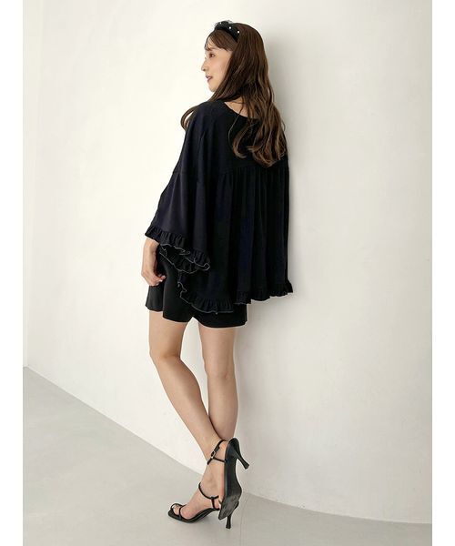 SNIDEL(スナイデル)の「シンプルショートパンツ(その他パンツ・レディース・グレー/ブラック/アイボリー・1/0)」の7枚目の写真