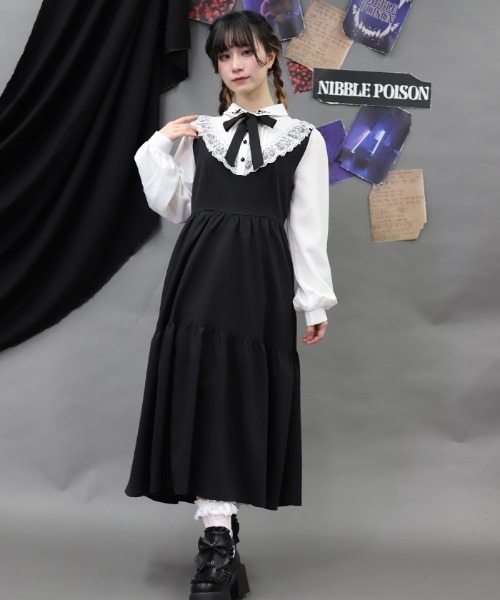 NIBBLE POISON(ニブルポイズン)の「猫刺繍ブロッキングワンピース(ワンピース・レディース・ブラック/グレー・MEDIUM)」の1枚目の写真