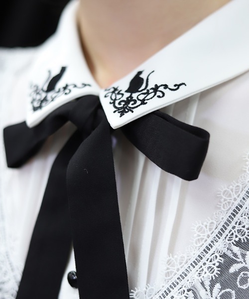 NIBBLE POISON(ニブルポイズン)の「猫刺繍ブロッキングワンピース(ワンピース・レディース・ブラック/グレー・MEDIUM)」の11枚目の写真