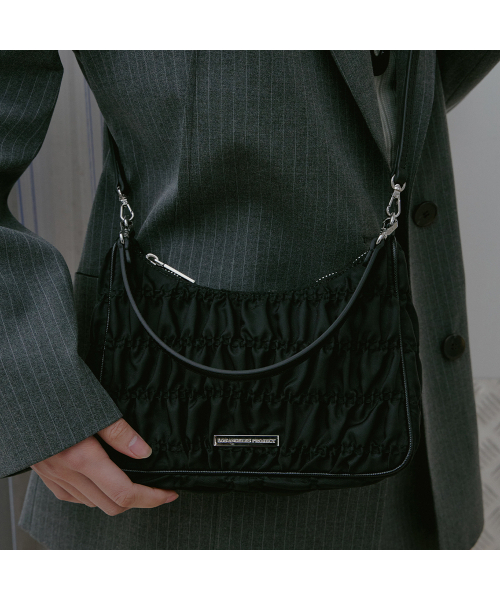 LAP（ラップ）の「SHIRRING NYLON HOBO BAG AS7AB222（トートバッグ・レディース・ブラック・FREE）」の5枚目の写真