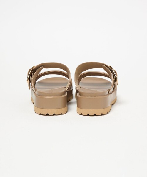 green label relaxing（グリーンレーベルリラクシング）の「ダブルベルト プラット サンダル（サンダル・レディース・ダークブラウン/ベージュ/ブラック・XL/L/M/S）」の10枚目の写真