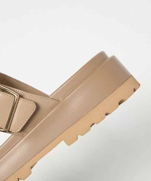 green label relaxing（グリーンレーベルリラクシング）の「ダブルベルト プラット サンダル（サンダル・レディース・ダークブラウン/ベージュ/ブラック・XL/L/M/S）」の14枚目の写真