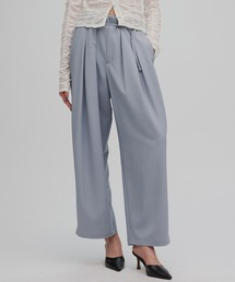Ameri（アメリ）の「MULTI TUCK NARROW BELT PANTS（スラックス）」
