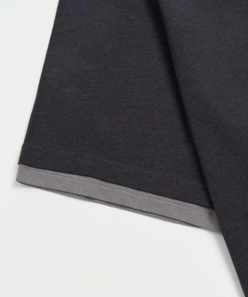 TOFFEE(トフィー)の「ツートンレイヤードTシャツ(ネイビー)(Tシャツ/カットソー・メンズ・その他・SMALL/MEDIUM/LARGE/X-LARGE)」の4枚目の写真