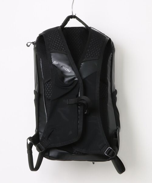 SALOMON（サロモン）の「SALOMON/サロモン バックパック XT 15 OG エックスティー15L 防水 LC2858200（バックパック/リュック・メンズ・ブラック・FREE）」の12枚目の写真