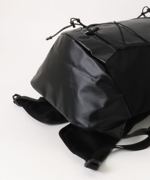 SALOMON（サロモン）の「SALOMON/サロモン バックパック XT 15 OG エックスティー15L 防水 LC2858200（バックパック/リュック・メンズ・ブラック・FREE）」の13枚目の写真