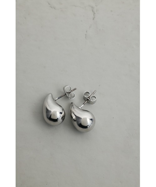 STYLEMIXER(スタイルミキサー)の「ドロップモチーフピアス(ピアス(両耳用)・レディース・シルバー/ゴールド・FREE)」の6枚目の写真