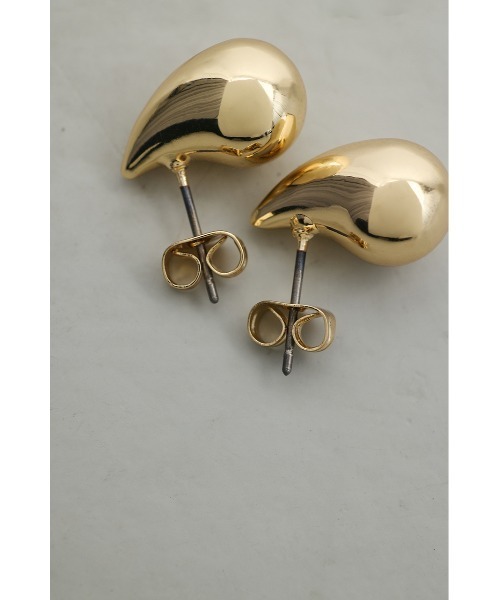 STYLEMIXER(スタイルミキサー)の「ドロップモチーフピアス(ピアス(両耳用)・レディース・シルバー/ゴールド・FREE)」の13枚目の写真