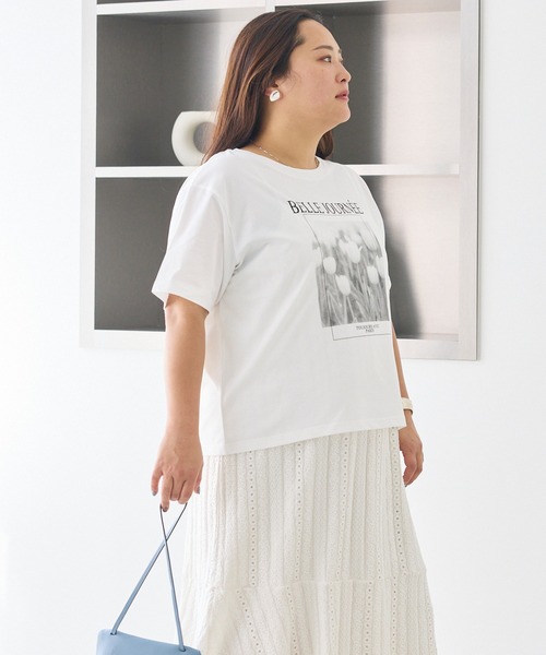 LAVEANGE(ラビアンジェ)の「【好機能シリーズ】接触冷感・吸水速乾・UVカット|フォトプリントTシャツ|ひんやり/夏も快適/フォトT/ロゴT(Tシャツ/カットソー・レディース・ブラック/オフホワイト・M/LL/3L/4L/5L)」の21枚目の写真