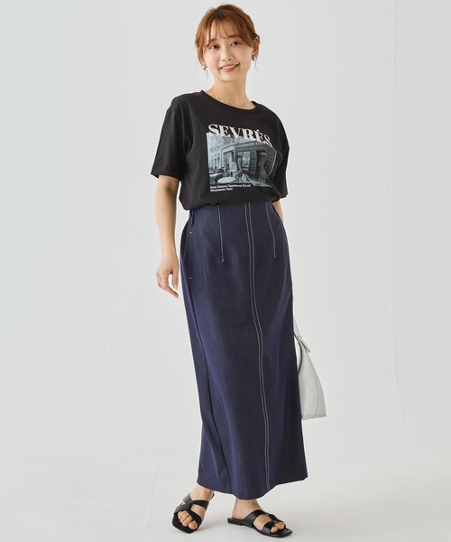 LAVEANGE(ラビアンジェ)の「【好機能シリーズ】接触冷感・吸水速乾・UVカット|フォトプリントTシャツ|ひんやり/夏も快適/フォトT/ロゴT(Tシャツ/カットソー・レディース・ブラック/オフホワイト・M/LL/3L/4L/5L)」の17枚目の写真