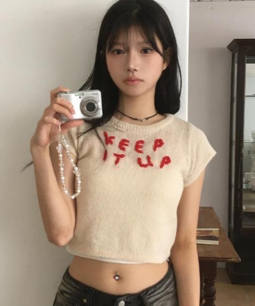 semplice(センプリチェ)の「Tシャツ【韓国ファッション】(Tシャツ/カットソー・レディース・ベージュ/ライトグレー/ライトブルー/ダークグレー・F)」の1枚目の写真