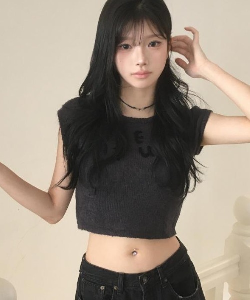 semplice(センプリチェ)の「Tシャツ【韓国ファッション】(Tシャツ/カットソー・レディース・ベージュ/ライトグレー/ライトブルー/ダークグレー・F)」の18枚目の写真