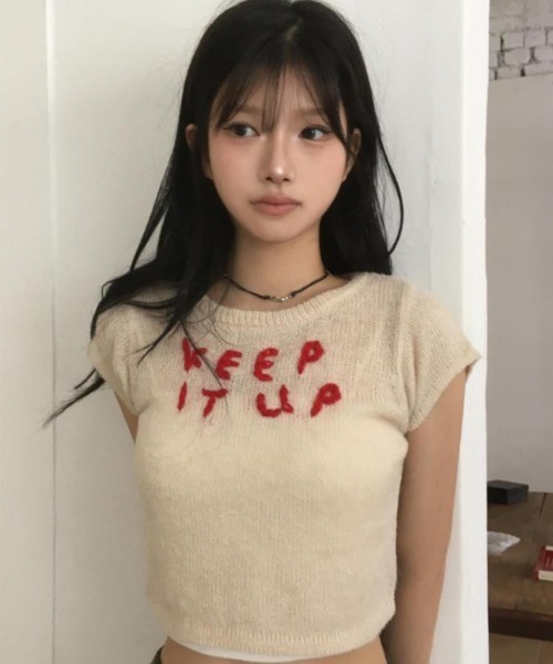 semplice(センプリチェ)の「Tシャツ【韓国ファッション】(Tシャツ/カットソー・レディース・ベージュ/ライトグレー/ライトブルー/ダークグレー・F)」の7枚目の写真