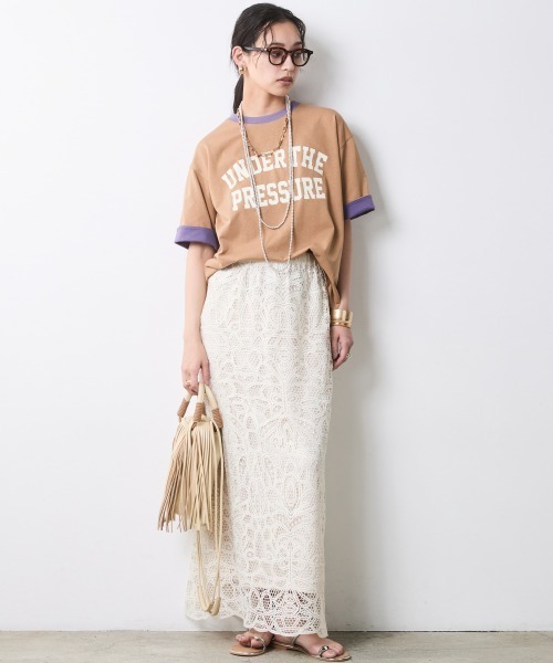 CHIC STYLE(シックスタイル)の「綿100%バイカラーロゴプリントTシャツ<大きいサイズ有>シックスタイル(Tシャツ/カットソー・レディース・モカ/キャメル・M/L/LL/3L/4L/5L)」の12枚目の写真