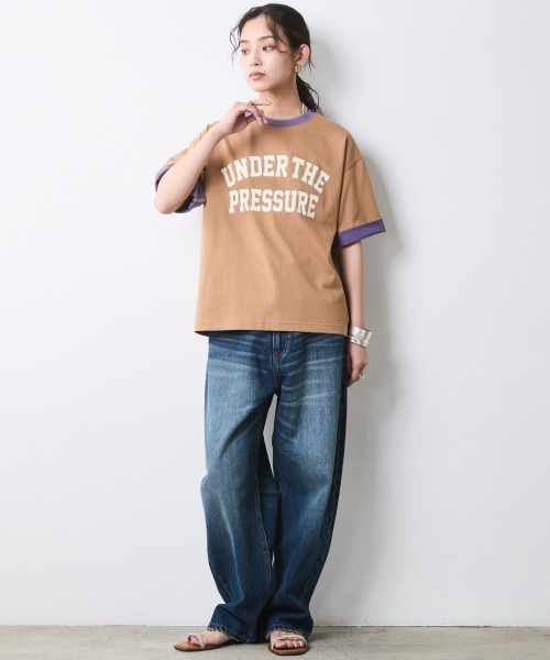 CHIC STYLE(シックスタイル)の「綿100%バイカラーロゴプリントTシャツ<大きいサイズ有>シックスタイル(Tシャツ/カットソー・レディース・モカ/キャメル・M/L/LL/3L/4L/5L)」の15枚目の写真