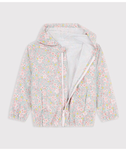 PETIT BATEAU（プチバトー）の「フラワープリントウィンドブレーカー（マウンテンパーカー・キッズ・ライトグリーン・5YEAR/4YEAR/3YEAR）」の2枚目の写真