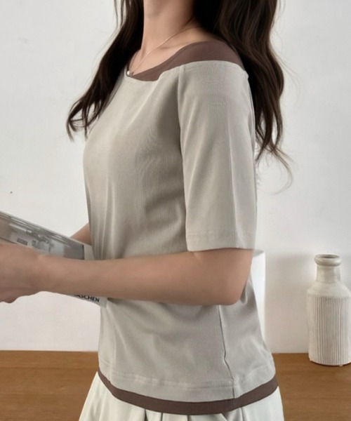Eclat one(エクラワン)の「【Eclat one】バイカラー レイヤード ボートネック リブ トップス(Tシャツ/カットソー・レディース・ブラック/グレイッシュベージュ/アイボリー・M)」の17枚目の写真