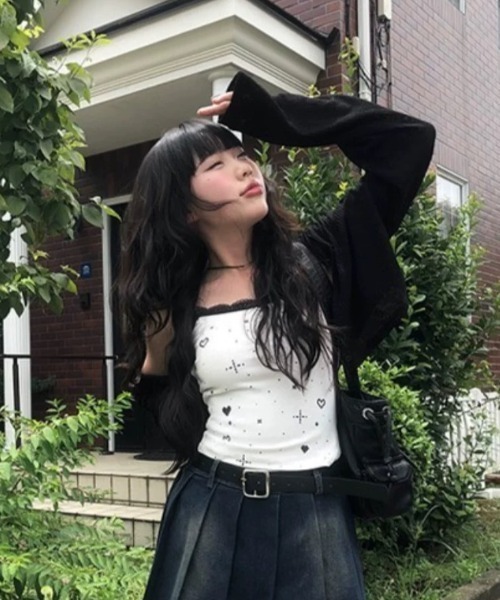 ViViDAY(ビビデー)の「ハート柄レースキャミソール(キャミソール・レディース・ホワイト・M)」の21枚目の写真