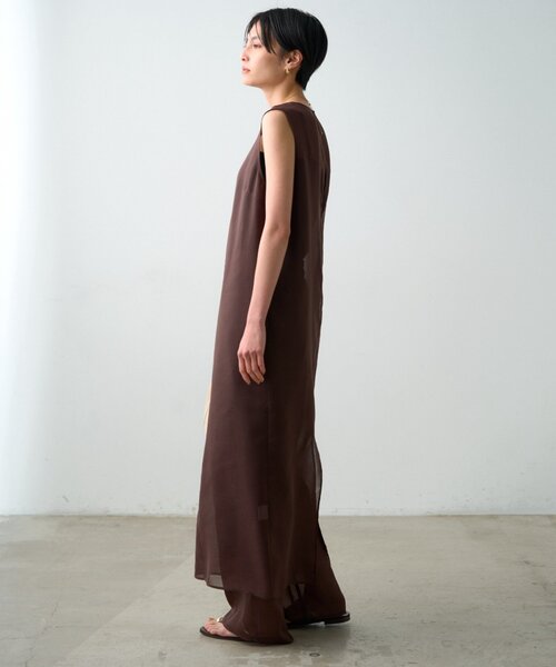 LOUNGEDRESS(ラウンジドレス)の「【JAPAN MADE】シアーノースリワンピース(ワンピース・レディース・ブラウン/ブラック・FREE)」の11枚目の写真