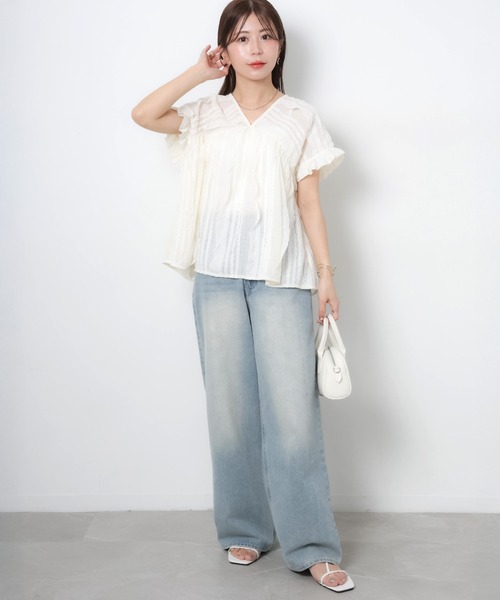 Riberry(リベリー)の「バックリボンVネックフリルシアーブラウス(シャツ/ブラウス・レディース・オフホワイト/ブラック・MEDIUM)」の18枚目の写真