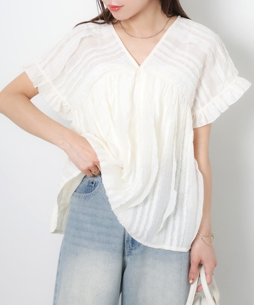 Riberry(リベリー)の「バックリボンVネックフリルシアーブラウス(シャツ/ブラウス・レディース・オフホワイト/ブラック・MEDIUM)」の17枚目の写真