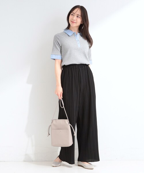 SHOO・LA・RUE（シューラルー）の「【洗濯機可/S-LL】シャツレイヤード風 テレコポロトップス（Tシャツ/カットソー・レディース・ブラック/グレー・04/03/02/01）」の5枚目の写真