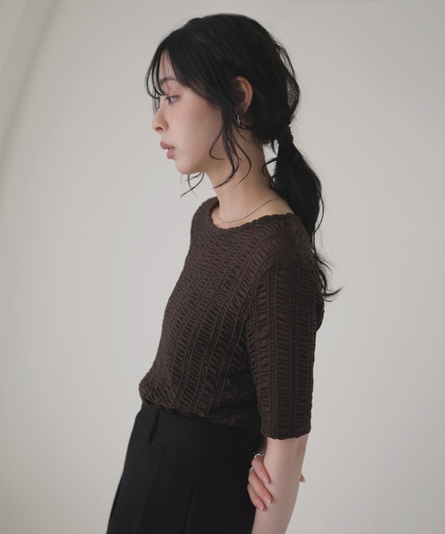 LIAN(リアン)の「シアーシャーリングトップス(Tシャツ/カットソー・レディース・ブラウン/ブラック/アイボリー・FREE)」の15枚目の写真