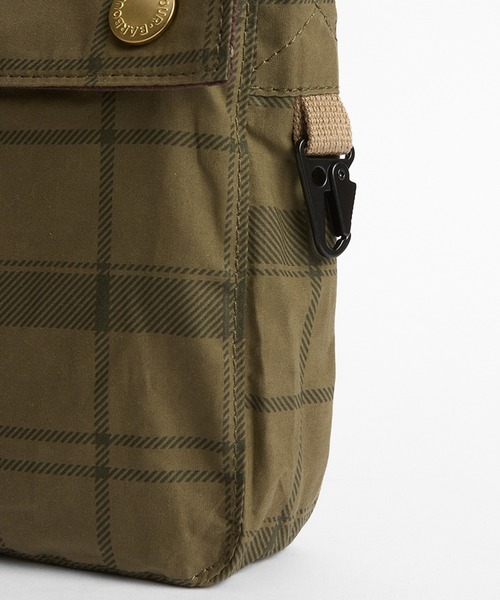 Barbour(バブアー)の「【Barbour】barbour transport crossbody bag(ショルダーバッグ・メンズ・ホワイト/ネイビー/グリーン系1・FREE)」の16枚目の写真