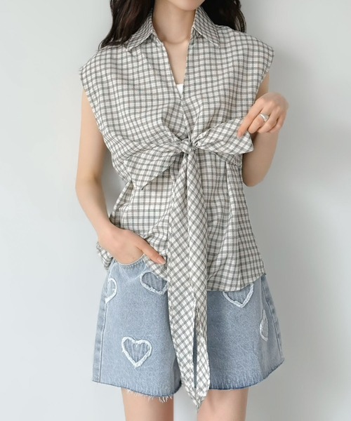Jewelobe(ジュエローブ)の「カシュクール風チェックリボンブラウス(シャツ/ブラウス・レディース・オフホワイト/ネイビー・FREE)」の20枚目の写真