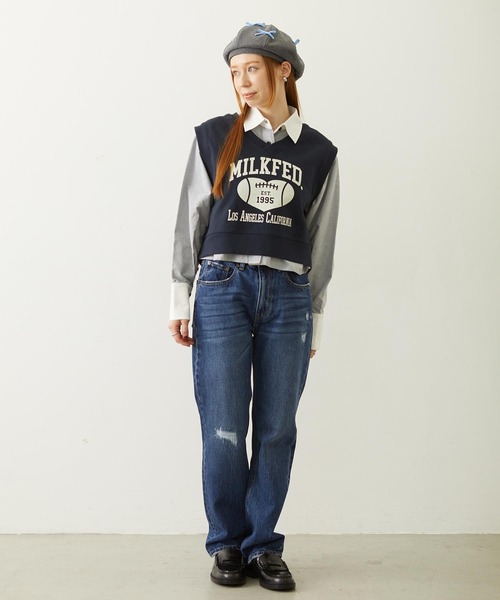 MILKFED.(ミルクフェド)の「COLLEGE LOGO V-NECK SWEAT VEST(ベスト・レディース・ブラウン/ネイビー/オートミール・ONE SIZE)」の17枚目の写真
