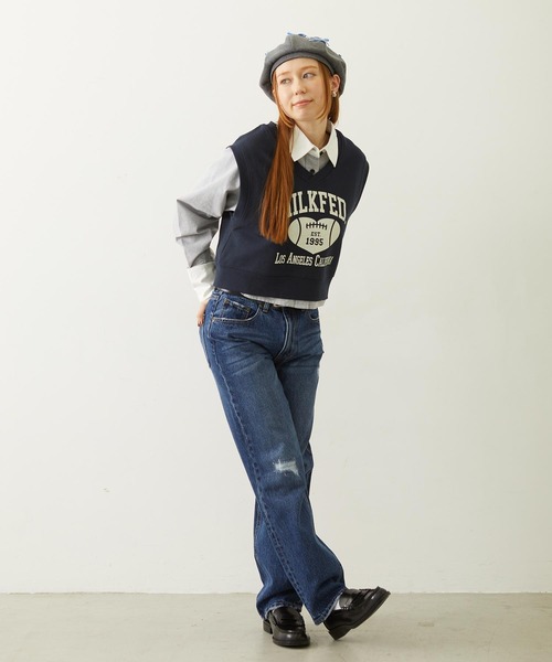 MILKFED.(ミルクフェド)の「COLLEGE LOGO V-NECK SWEAT VEST(ベスト・レディース・ブラウン/ネイビー/オートミール・ONE SIZE)」の20枚目の写真