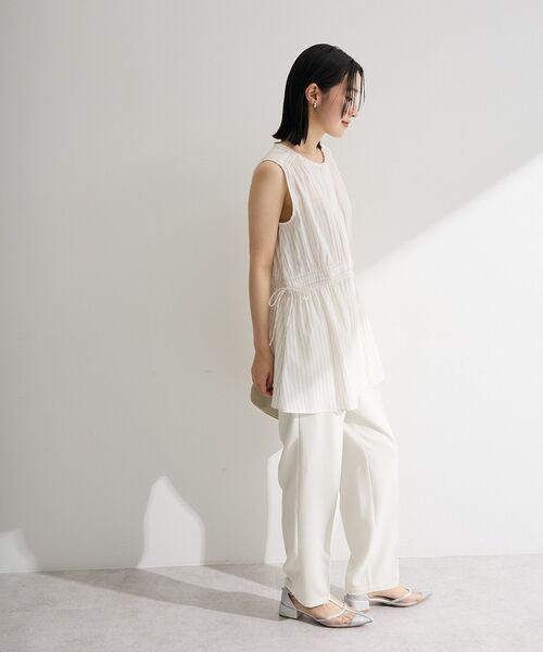 Green Parks(グリーンパークス)の「ウエストシャーリングブラウス(シャツ/ブラウス・レディース・グレー/サックスブルー/ホワイト・FREE)」の19枚目の写真