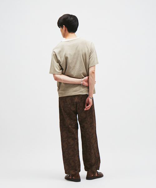 JOURNAL STANDARD（ジャーナルスタンダード）の「パイル キーネック Tシャツ（Tシャツ/カットソー・メンズ・ブラック系その他/ホワイト×ホワイト/ベージュ/オレンジ・MEDIUM/LARGE）」の16枚目の写真
