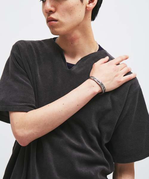 JOURNAL STANDARD（ジャーナルスタンダード）の「パイル キーネック Tシャツ（Tシャツ/カットソー・メンズ・ブラック系その他/ホワイト×ホワイト/ベージュ/オレンジ・MEDIUM/LARGE）」の21枚目の写真