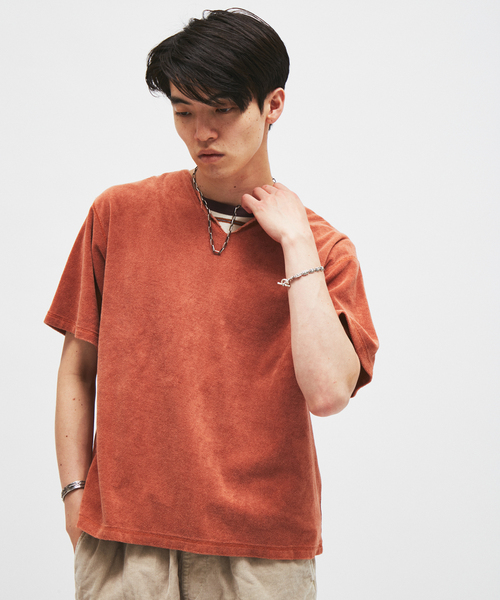 JOURNAL STANDARD（ジャーナルスタンダード）の「パイル キーネック Tシャツ（Tシャツ/カットソー・メンズ・ブラック系その他/ホワイト×ホワイト/ベージュ/オレンジ・MEDIUM/LARGE）」の4枚目の写真