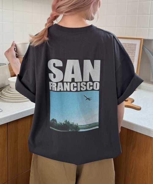 CIAOPANIC TYPY(チャオパニックティピー)の「【ユニセックス】フォトロゴTEE(Tシャツ/カットソー・レディース・ホワイト/チャコールグレー/グレー・LARGE/MEDIUM)」の2枚目の写真